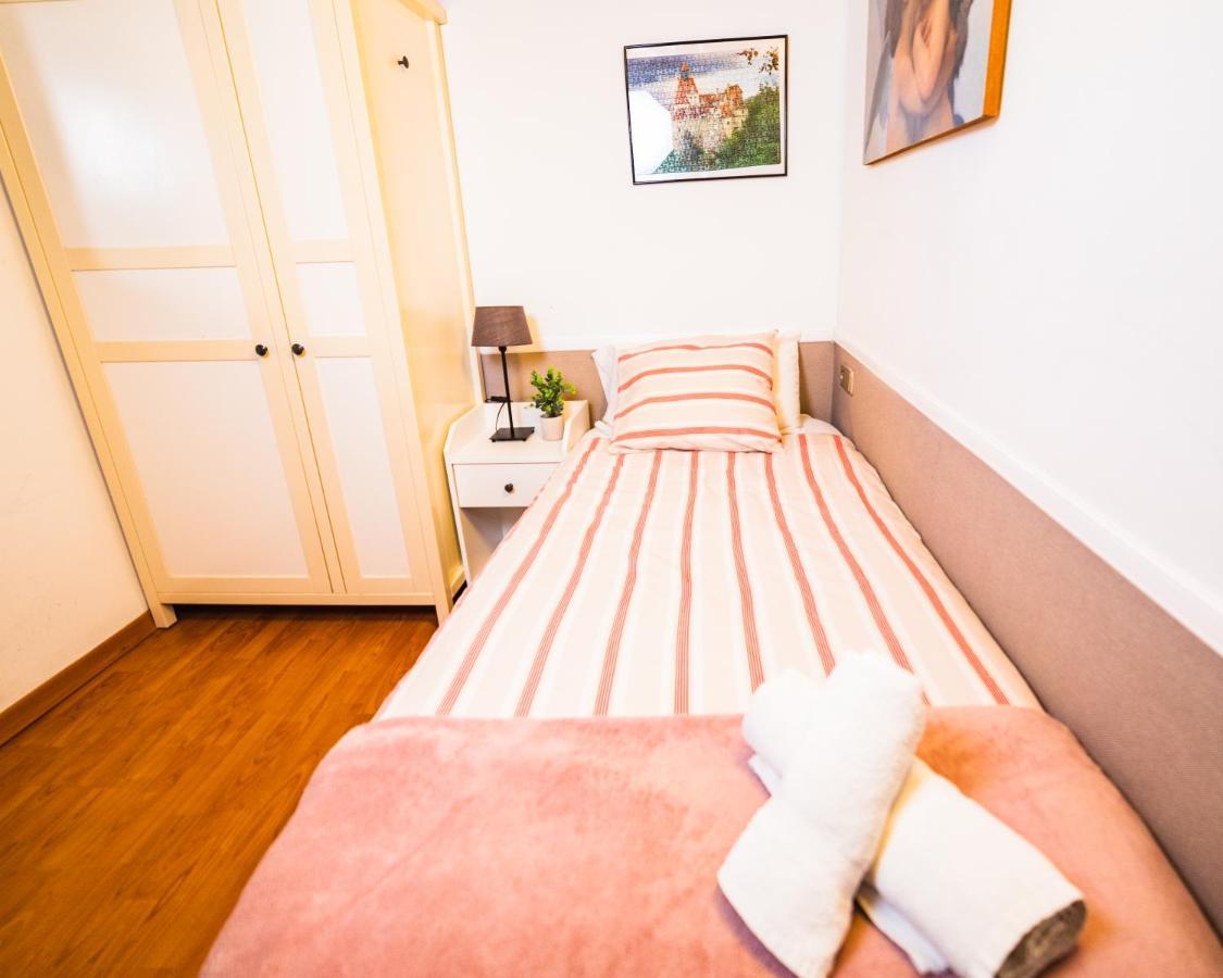 Rustic Poble Sec Apartment บาร์เซโลนา ภายนอก รูปภาพ
