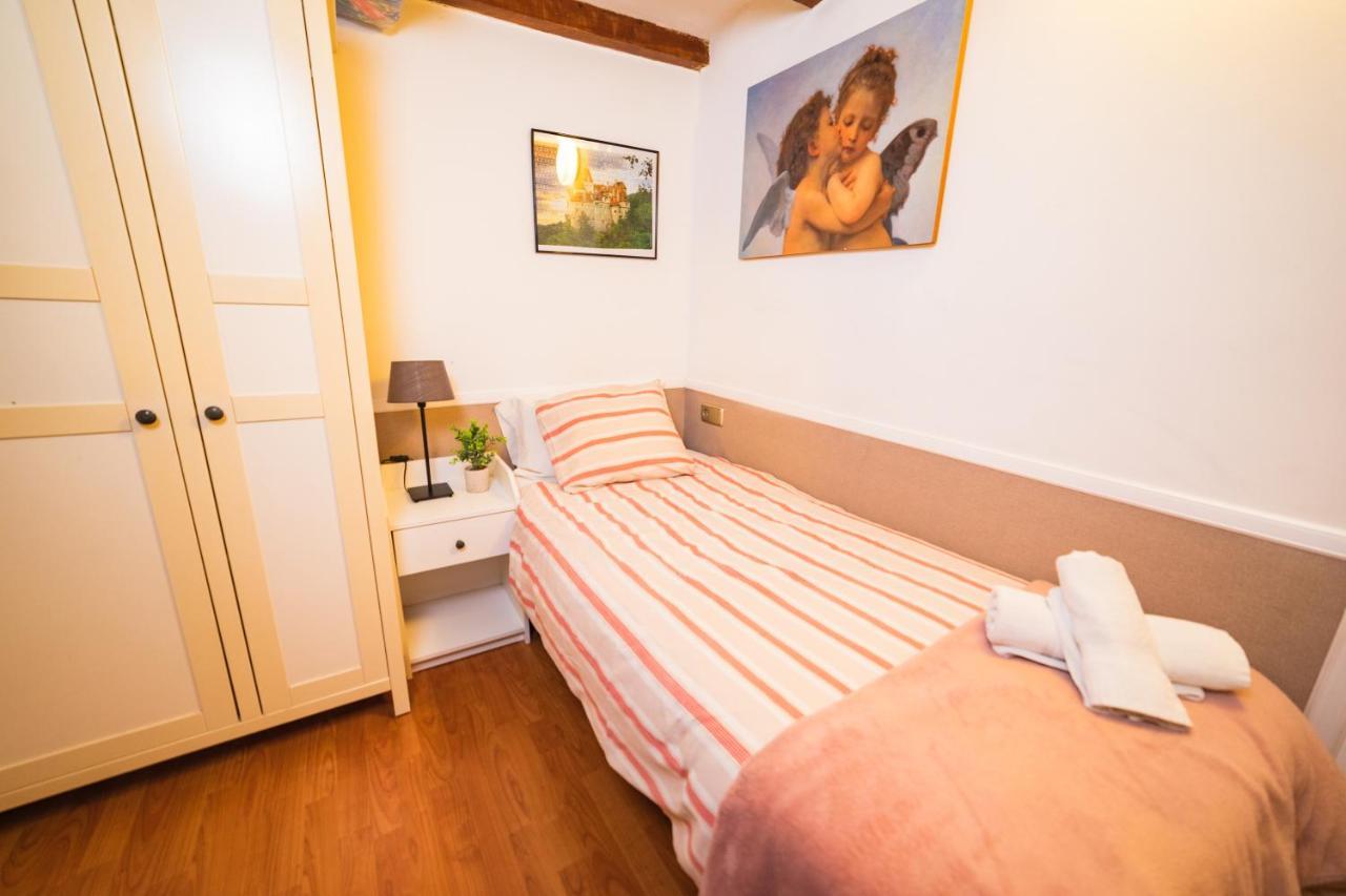 Rustic Poble Sec Apartment บาร์เซโลนา ภายนอก รูปภาพ